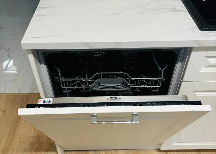 3 Bedrooms Premium Bella White For 8 Guests With Ac And Underground Parking * Rzeszow