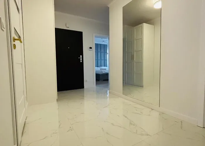 3 Bedrooms Premium Bella White For 8 Guests With Ac And Underground Parking Apartment *