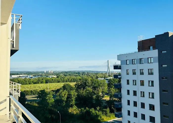 3 Bedrooms Premium Bella White For 8 Guests With Ac And Underground Parking Apartament