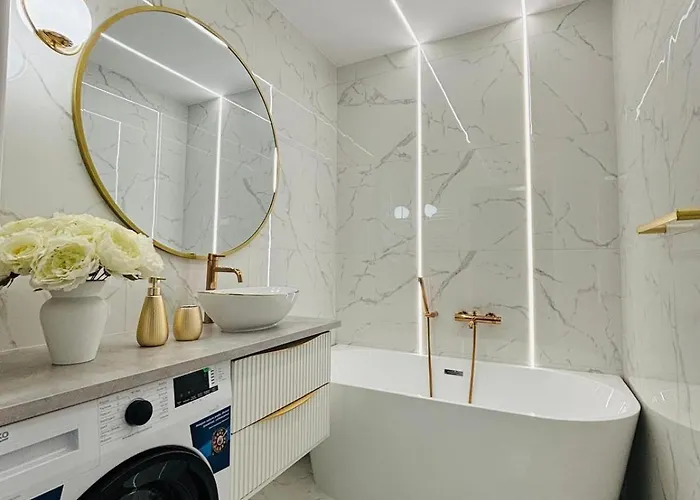 Apartment 3 Bedrooms Premium Bella White For 8 Guests With Ac And Underground Parking *